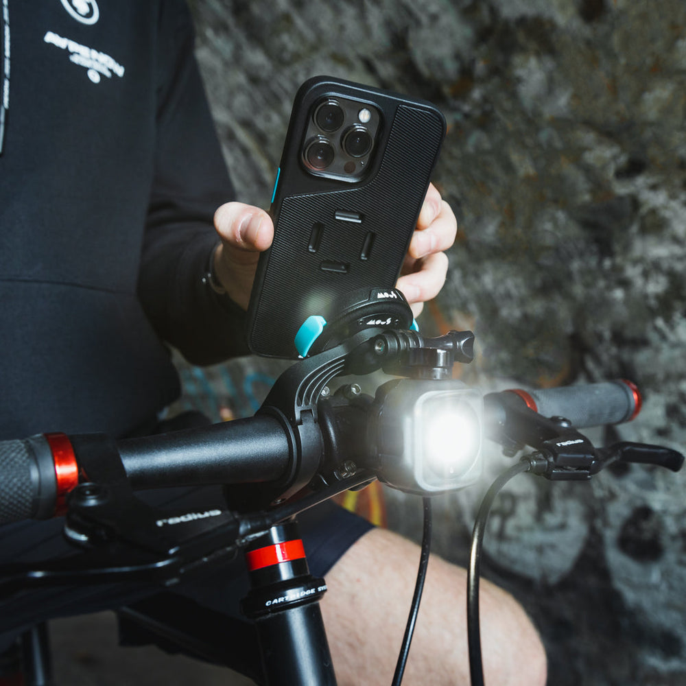 hover-image, GoPro light attachment for bike cycling mount |
